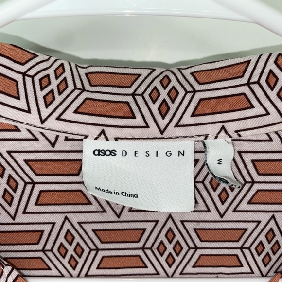 ASOS Camp Collar Short-Sleeve Shirt *NEVER WORN* - Picture 3 of 5